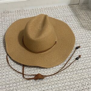 Stylish Tan Wide-Brim gardening, tanning, traveling hat